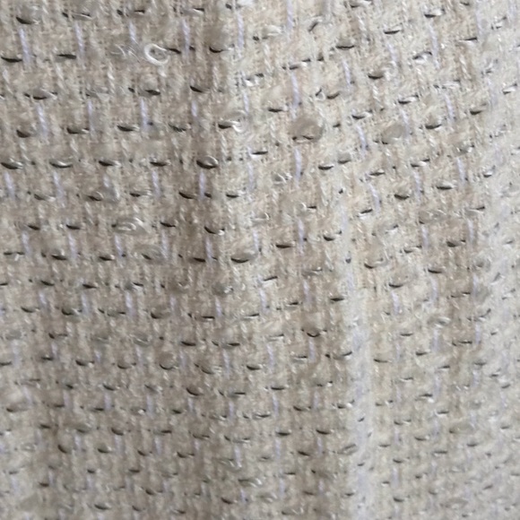 Tweed ruffle skirt - Picture 4 of 8